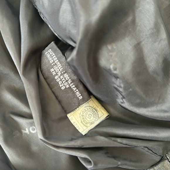 Vintage Wilson’s Leather Jacket - Picture 8 of 12